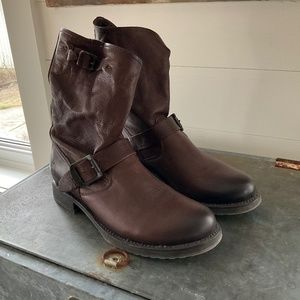 Frye leather boots, Veronica slouch style